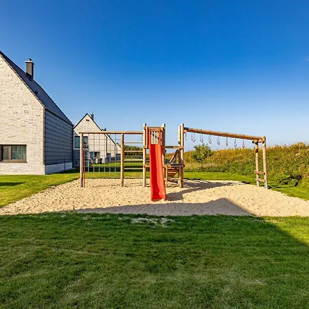 Haus Traubeneiche Holiday home Busum