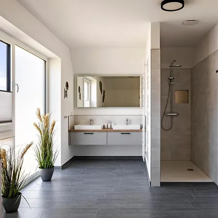 Haus Traubeneiche * 부숨