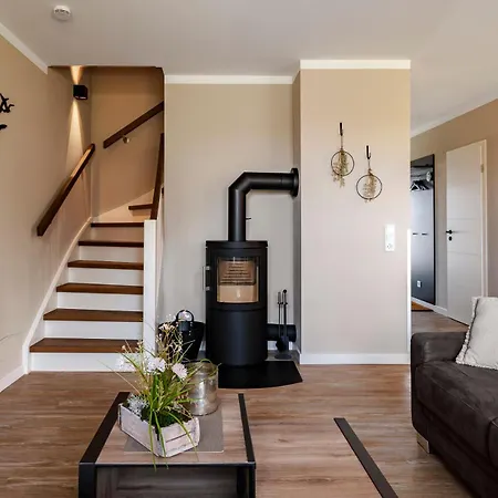 Haus Traubeneiche 펜션 *